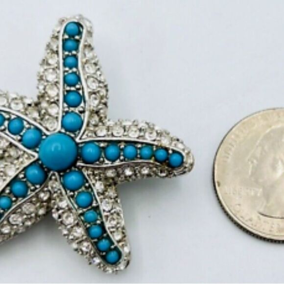 Stella & Dot Silver Tone Faux Turquoise Rhinestone Starfish Brooch Pendant - Picture 8 of 9
